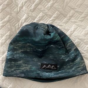 NWOT Skida beanie